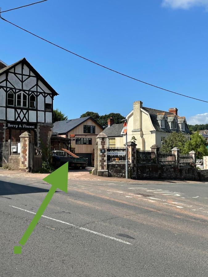 Union Road Moto Velo Accommodation Crediton Buitenkant foto